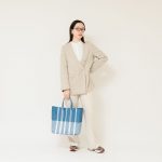 Letra Mercado 編織袋 - SHADE - 金屬藍 / 白 (M)