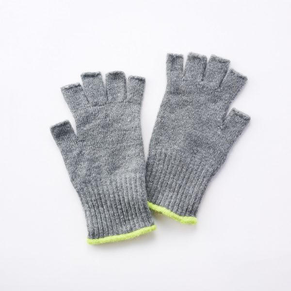 發熱針織手套 灰色 x 淺綠色【冬日保暖系列】